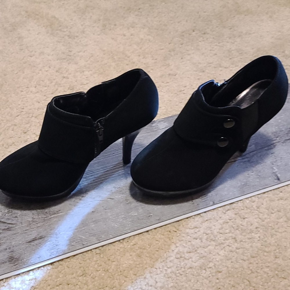 Black Booties